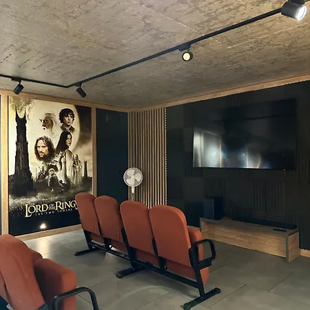 Dom W Zatoce فيلة