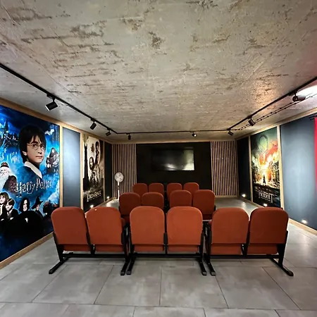 فيلة Dom W Zatoce *