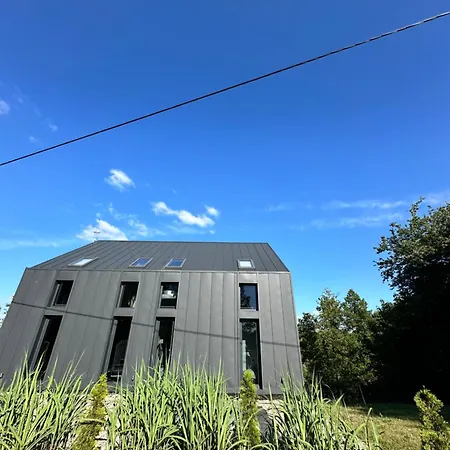 فيلة Dom W Zatoce بيكي