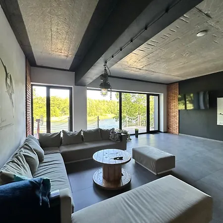 فيلة Dom W Zatoce *