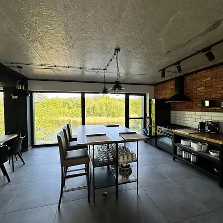 فيلة Dom W Zatoce *